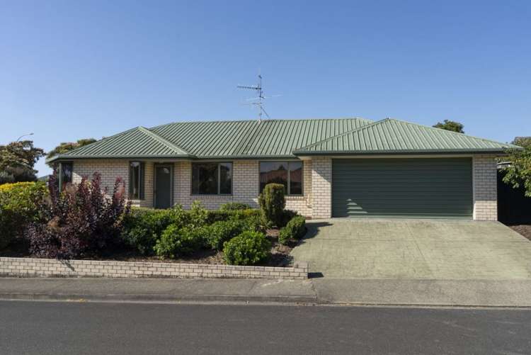 27 Kingsford Drive Stoke_0