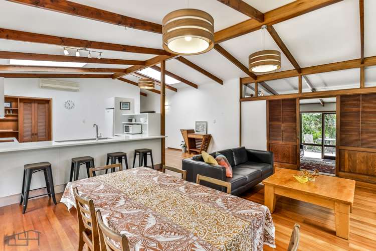 73 Woodfern Crescent Titirangi_7