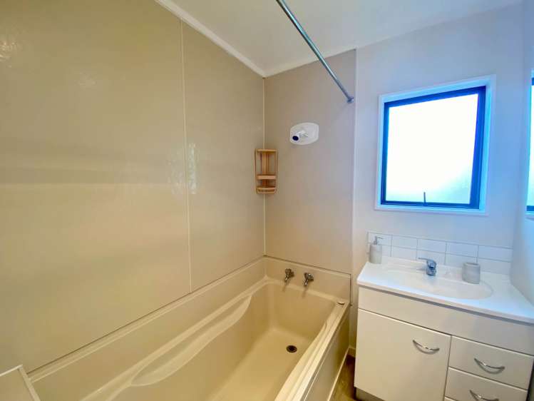 2/30 Jarman Road Mount Wellington_10