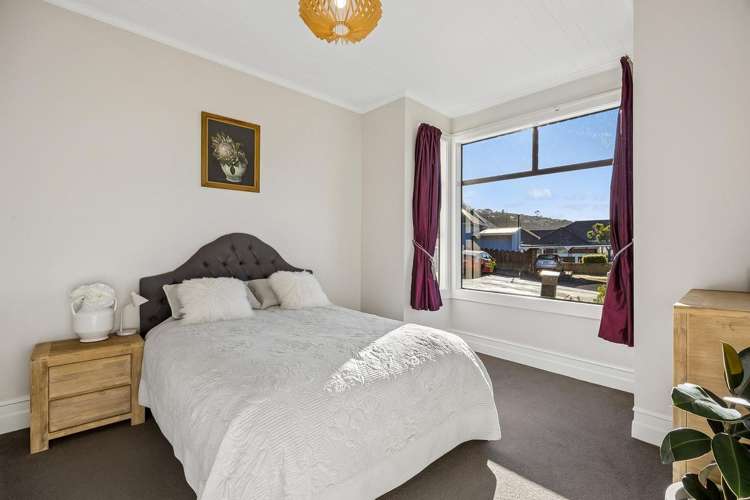 11 Hazel Avenue Caversham_3