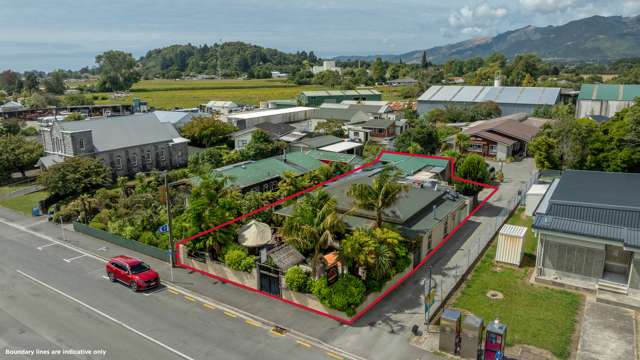 90 Commercial Street Takaka_1