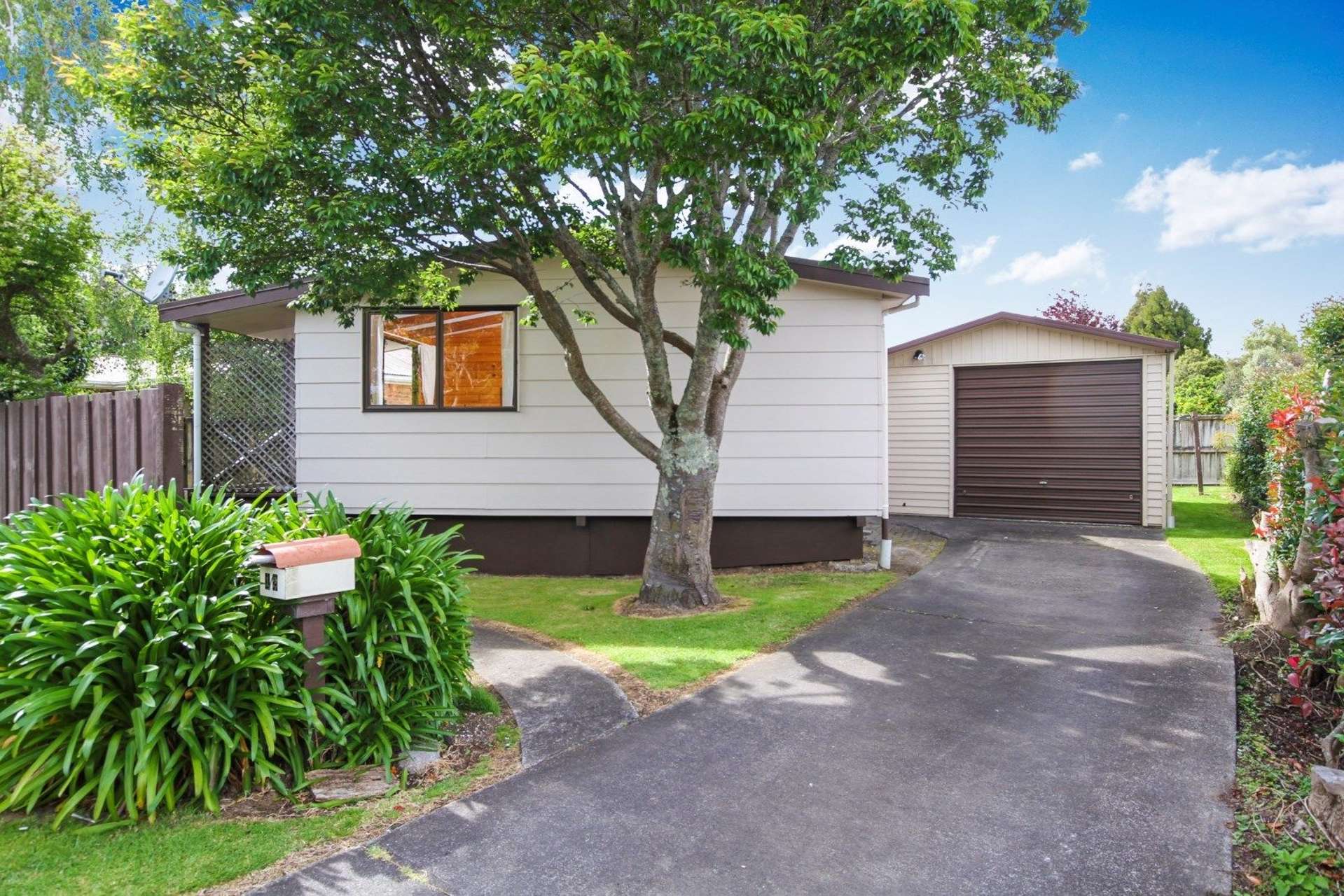 1/2 Springbank Lane Te Atatu Peninsula_0