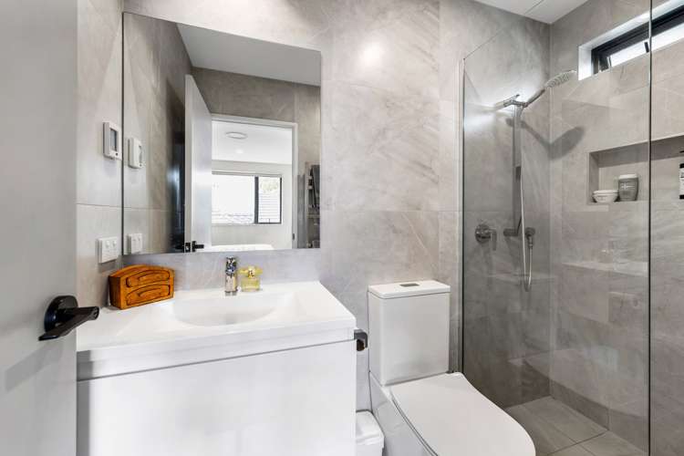 14 Peet Avenue Royal Oak_16