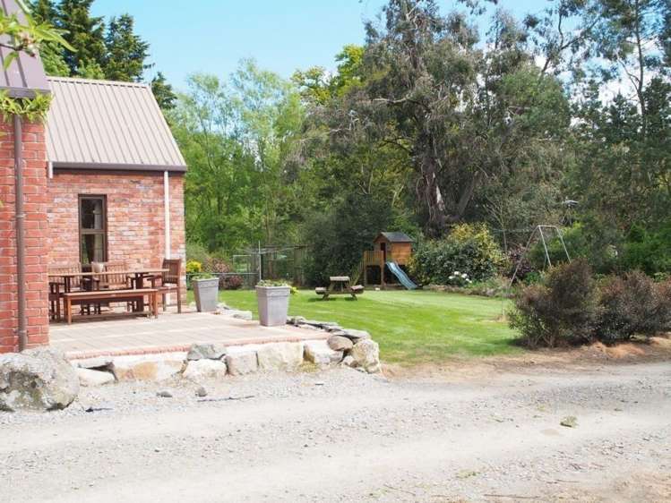 24 Windwhistle Road Windwhistle_9