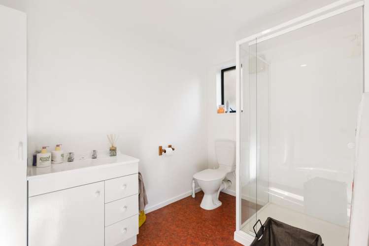 202 Stone Street Wanaka_18