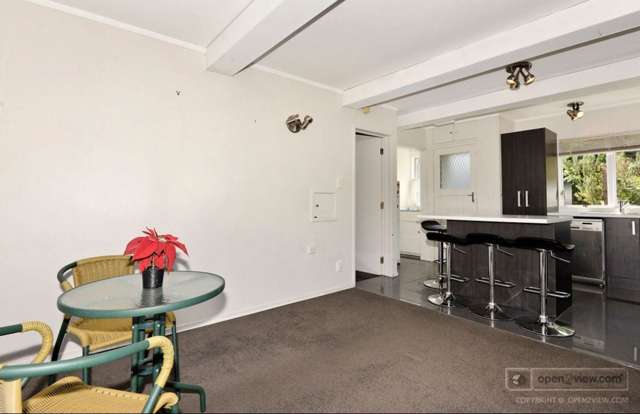 Lovely One Bedroom Self-Contained Flat