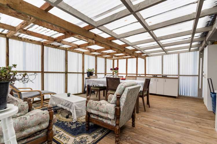 1/19 Velvet Crescent Otara_13