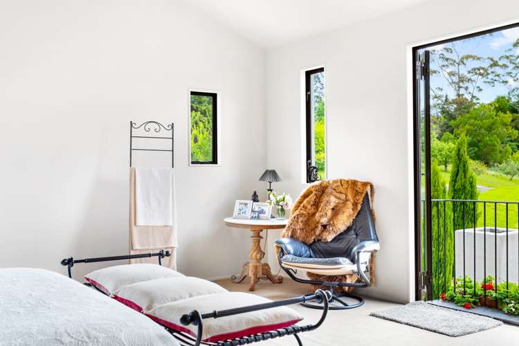 209 Gills Road Albany Heights_18