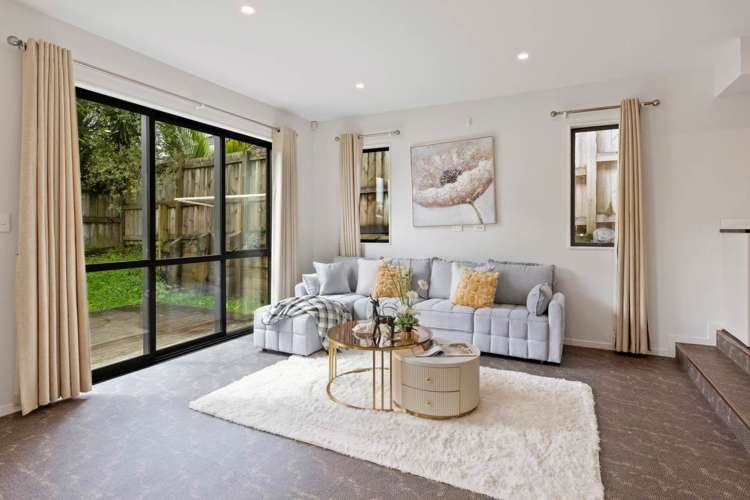 11 Sophie Lane Henderson_5