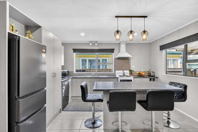 2 Michael Avenue Dinsdale_4