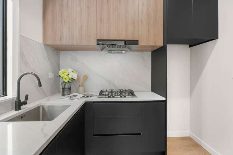 18 Rathfarnham Road Flat Bush_14