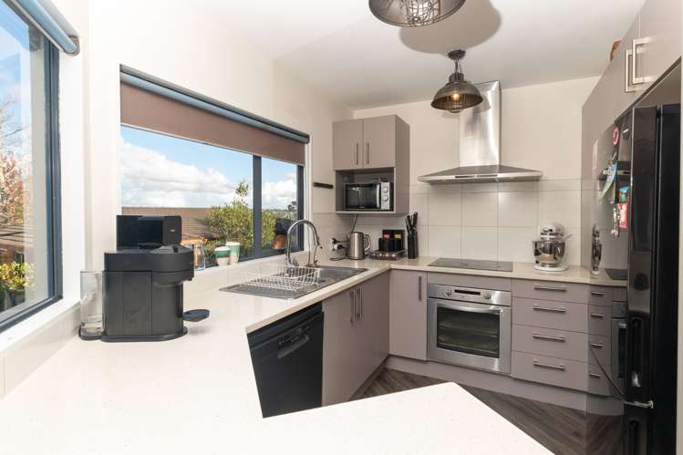 2/120 Manuka Road Bayview_3