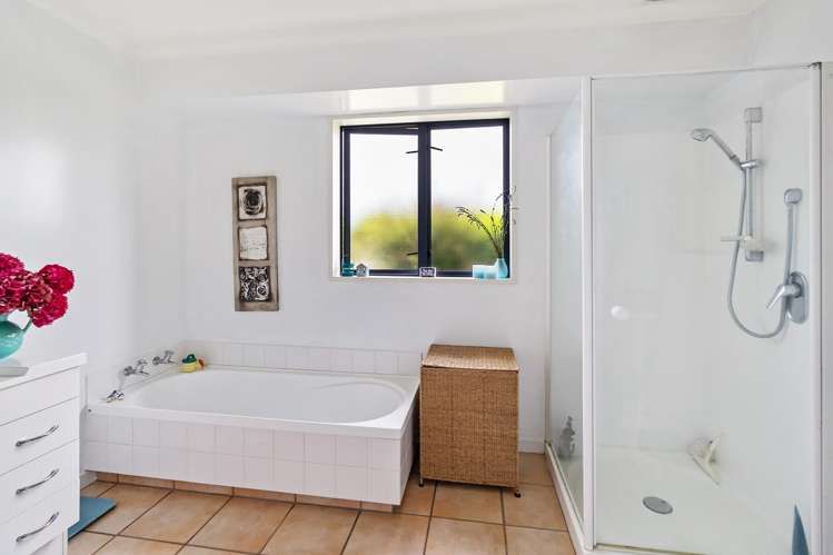 9 Alpine Close Marchwiel_16