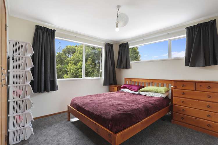 18 George Herring Place Glen Eden_9