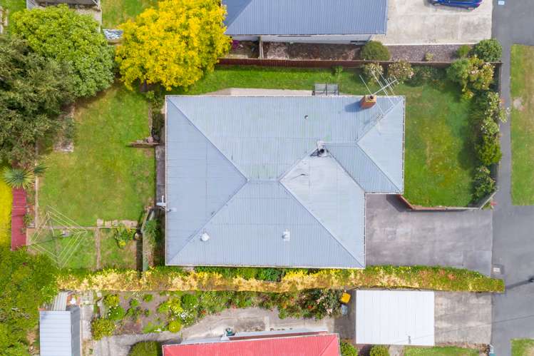 35 Elwyn Crescent Green Island_17