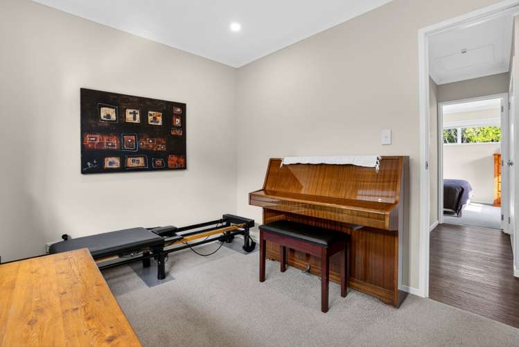 20 & 20A Brian Crescent Stanmore Bay_38