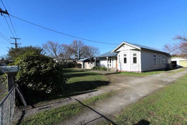 9 Clifton Avenue Carterton_1