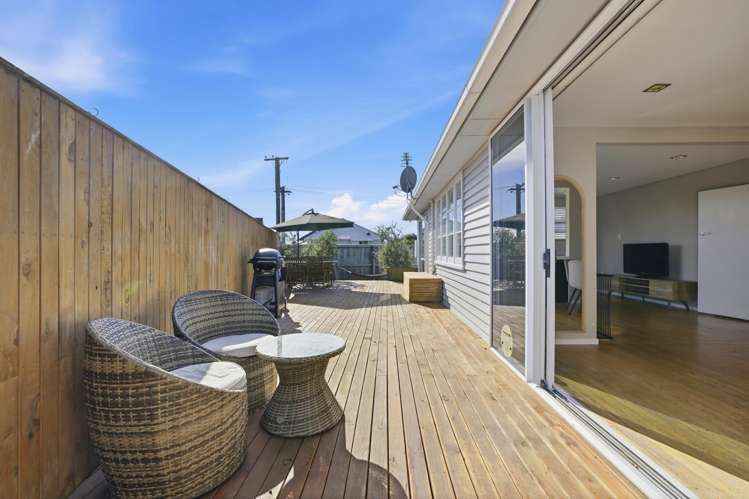 20 Robin Street Burwood_15