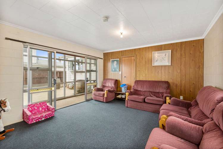 2311 Main South Road Burnham_10