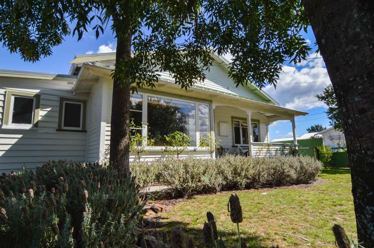 11 Clifton Avenue Carterton_0