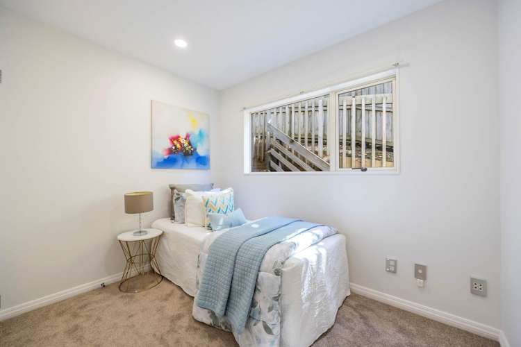 2/30 Martin Crescent Northcote_9