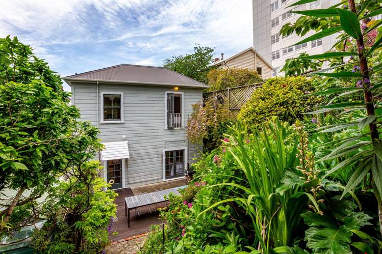 12 Tinakori Road Thorndon_9