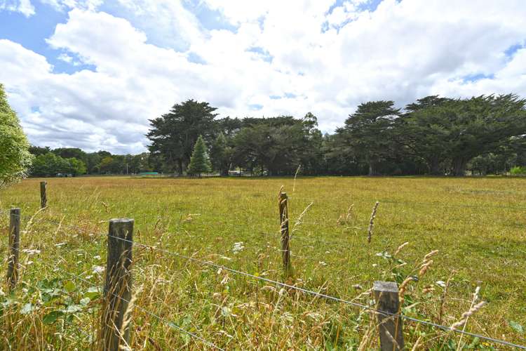 53 Flux Road Mangaroa_26