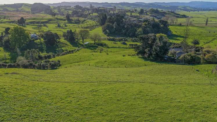 905 Miranda Road Miranda_15