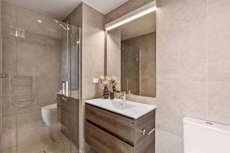 303/84C Te Oneroa Way Long Bay_11