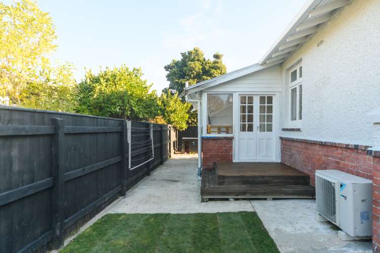 322 College Street West End_23