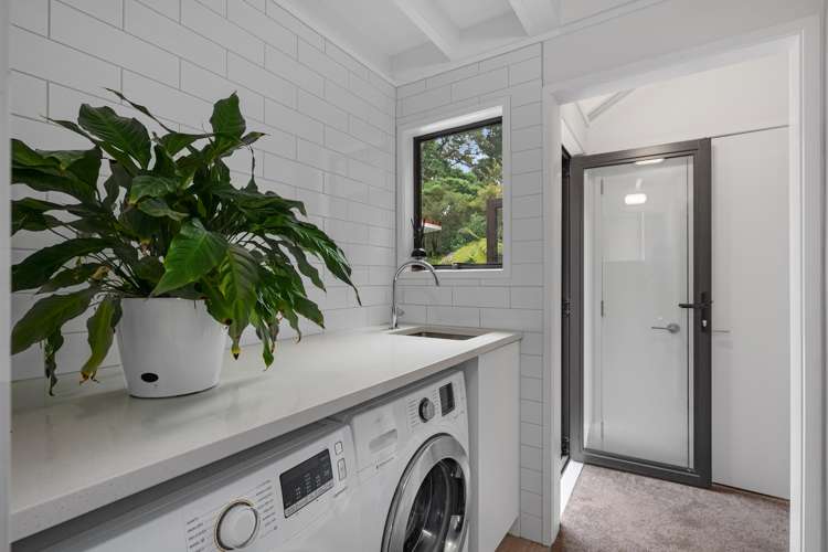 2 Menear Lane Hillcrest_16