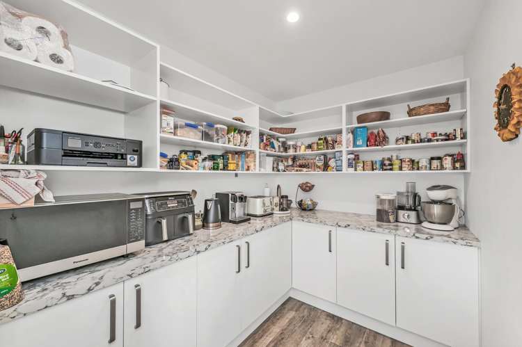 56 Verdeco Boulevard Lincoln_9