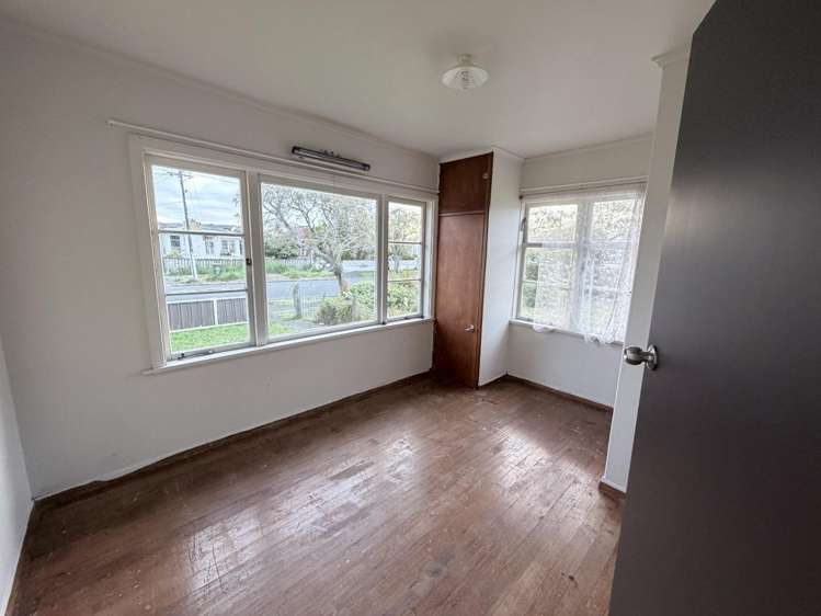 26 Gloucester Road 10686_7