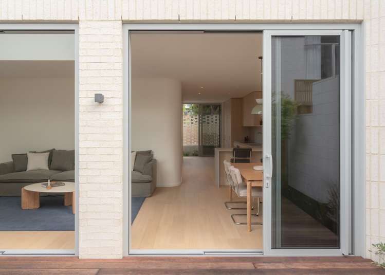 91 Cannington Road_2