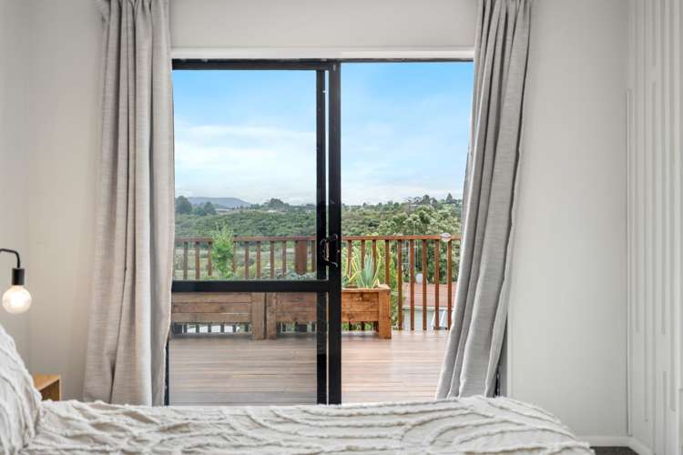 55 Coopers Road Gate Pa_11