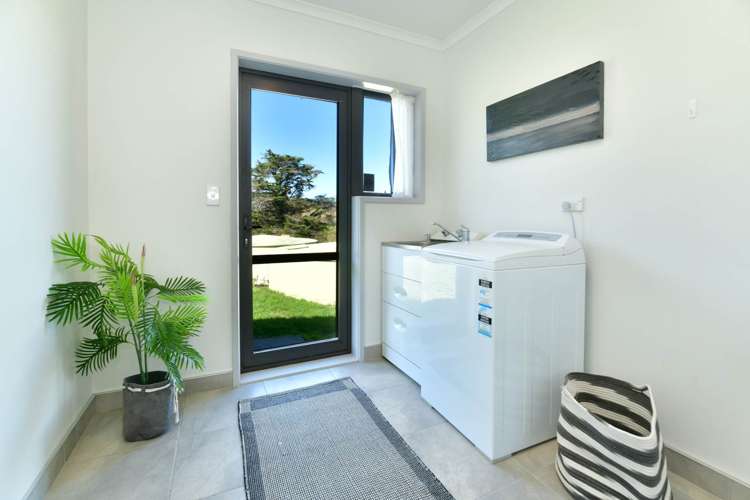 323 Kahikatea Flat Road Waitoki_40