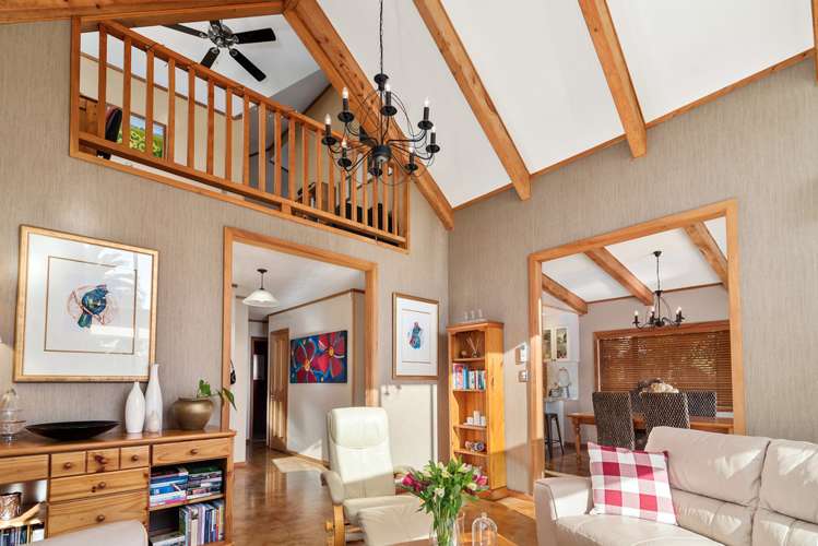 15a Holden Avenue Holdens Bay_5