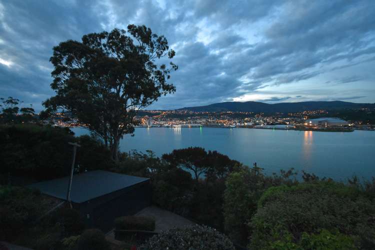 68 Doon Street Vauxhall_24