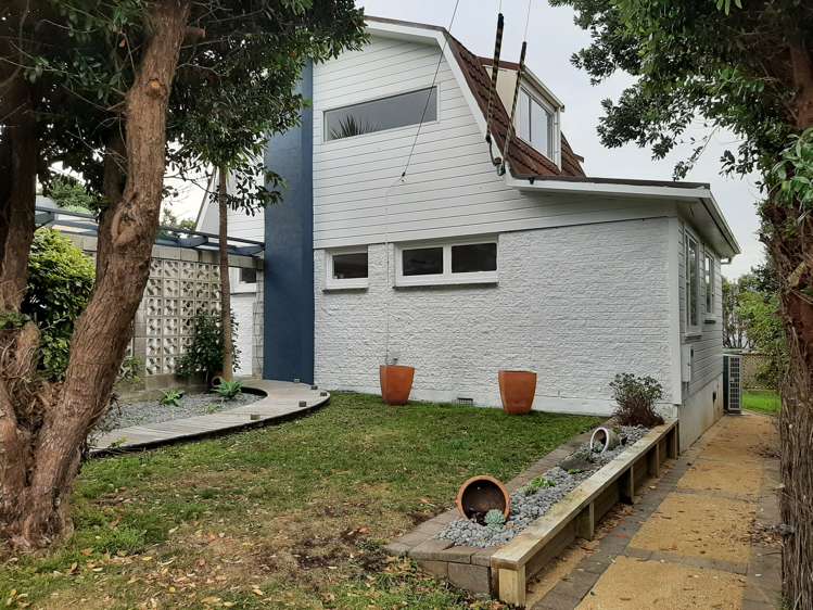 10 Kotipu Place Pukerua Bay_30