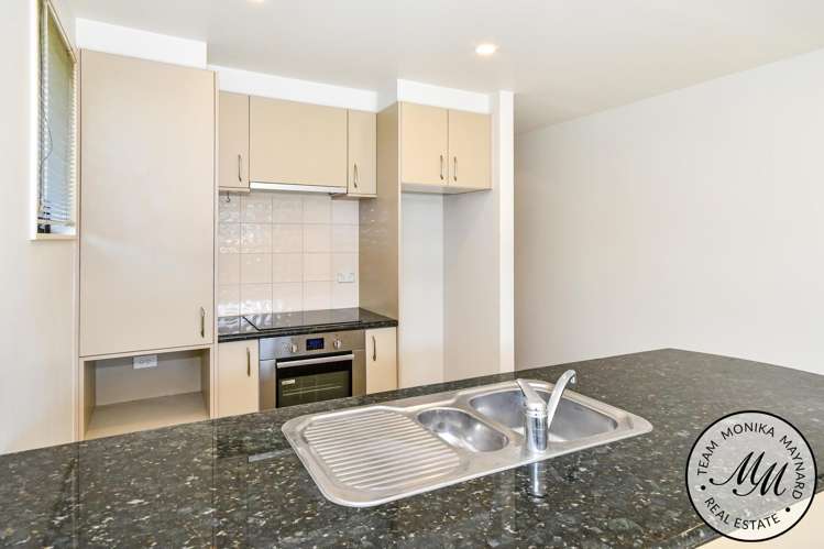 33/8 Landscape Road Papatoetoe_7
