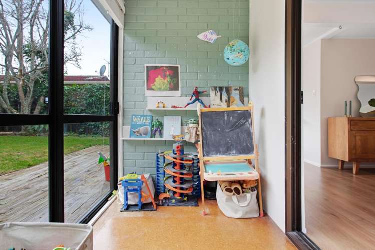 2/65 Campbell Road Onehunga_15