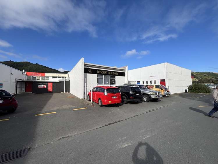44 Main Road Waikanae Beach_3