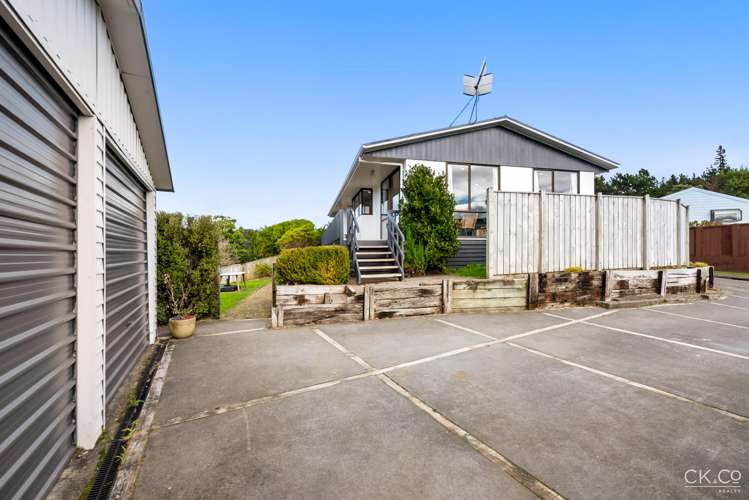 20 Fenchurch Grove Stokes Valley_19