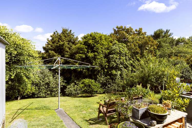 22 Birch Street Hilltop_19