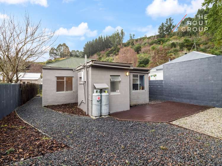 8 Coburn Avenue North East Valley_19