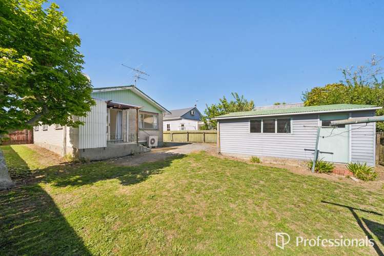 1/551a Fergusson Drive Trentham_11