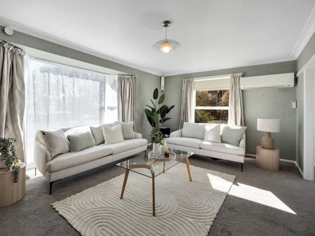 12 Delaware Crescent Russley_2