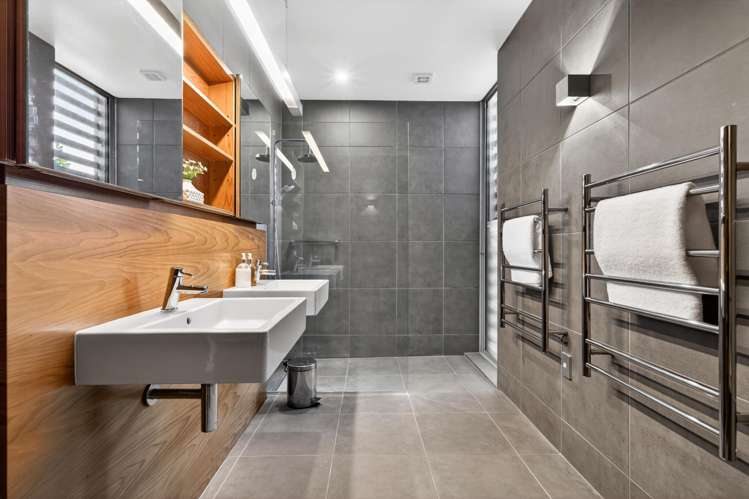 5 Castle Drive Epsom_21