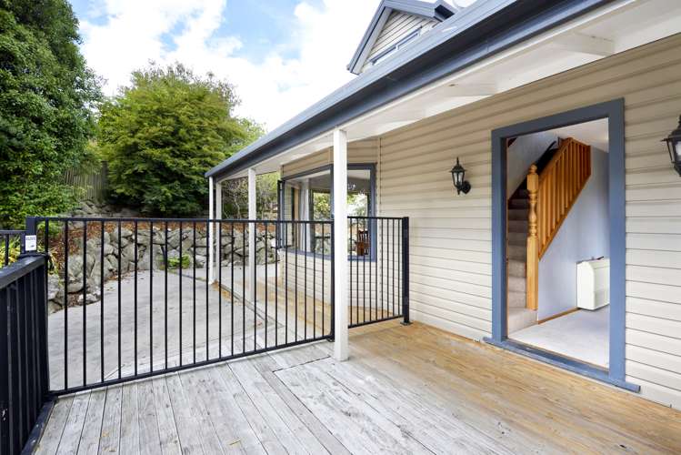 35 Olympus Way Richmond_4