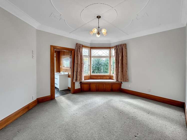 16 Manapouri Crescent 2138_9